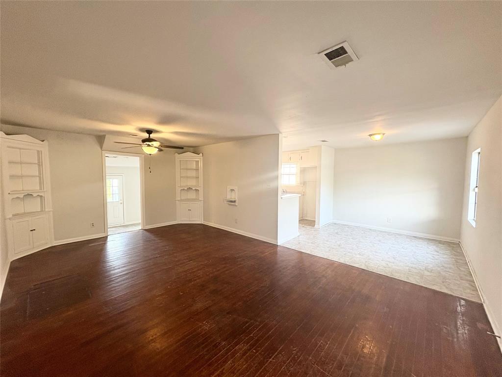 7846 Detroit Street, Houston, Texas image 4