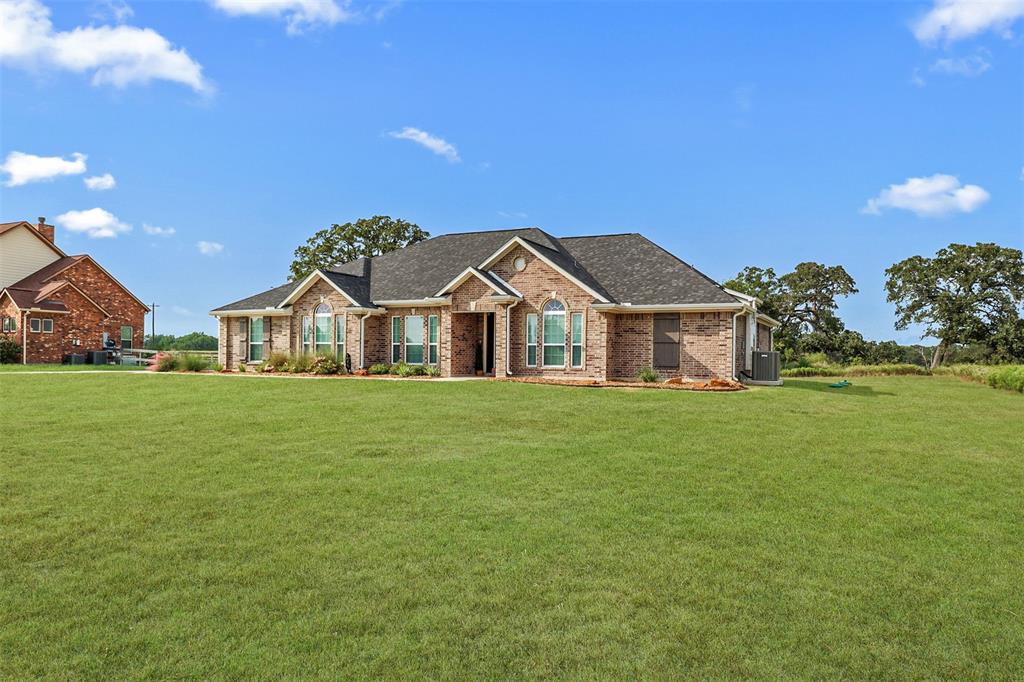 10008 Henley Cove, Iola, Texas image 2