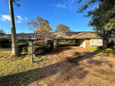 A home in Seabrook