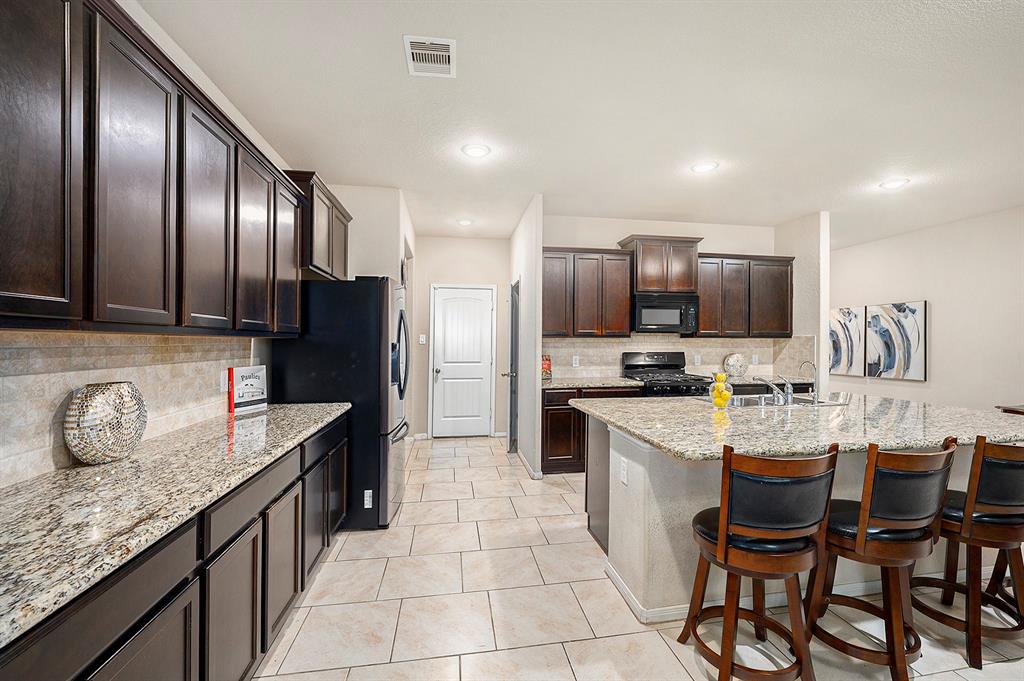 9407 Mineral Rock Lane, Richmond, Texas image 10