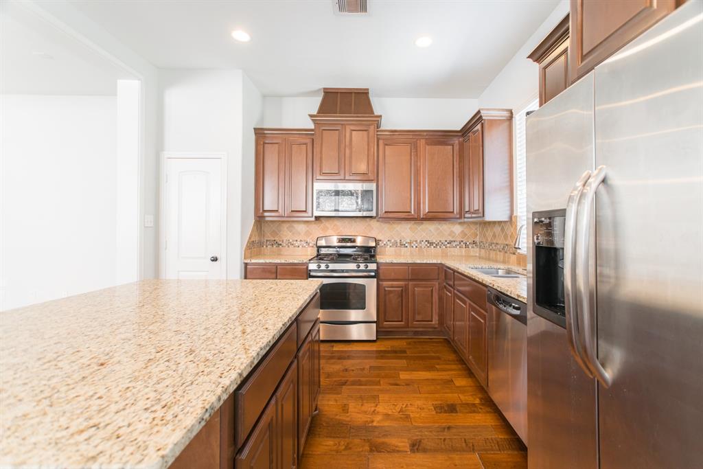 90 Cheswood Manor Drive, The Woodlands, Texas image 19