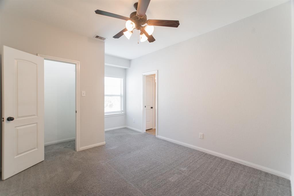 90 Cheswood Manor Drive, The Woodlands, Texas image 35