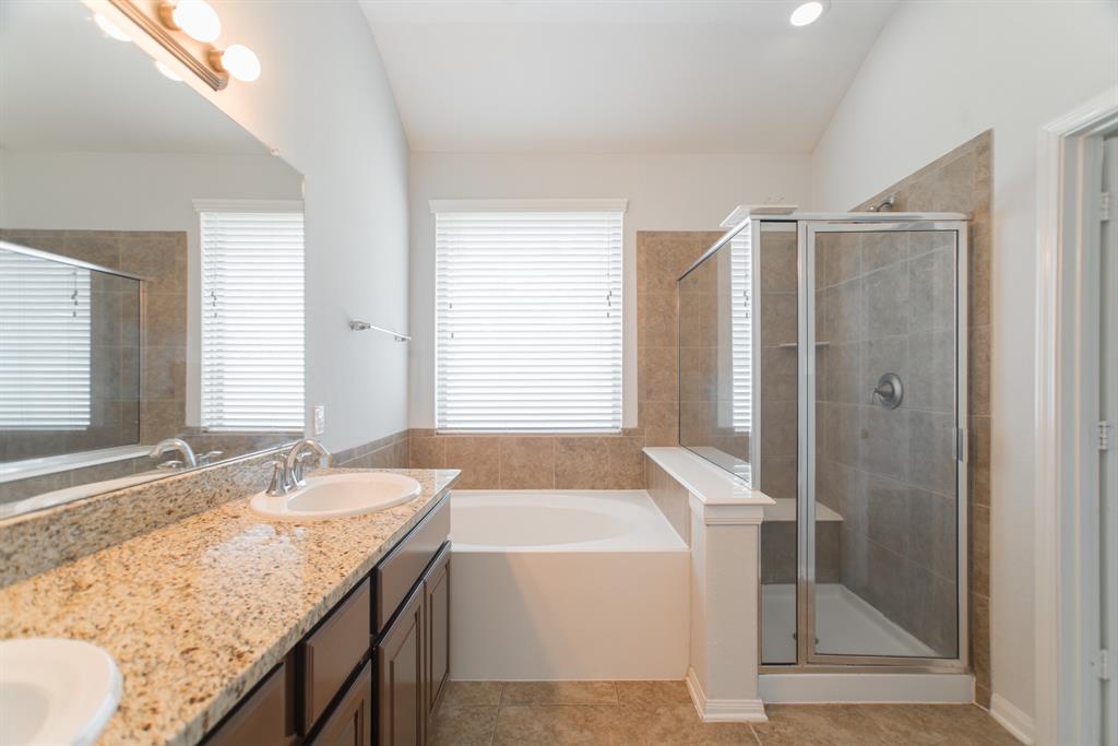 90 Cheswood Manor Drive, The Woodlands, Texas image 33