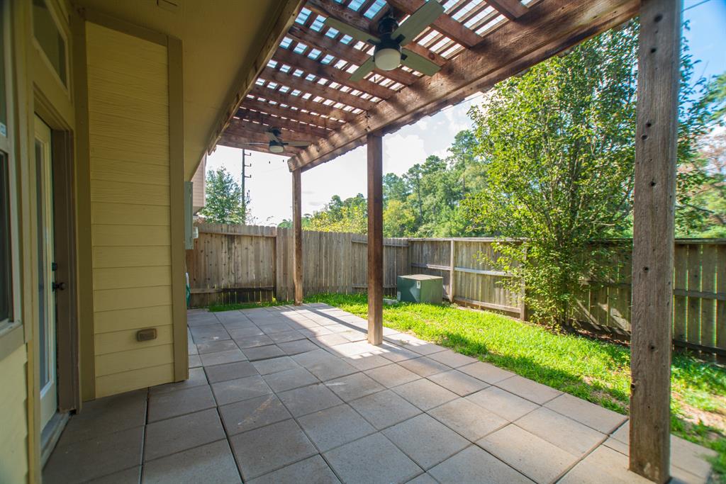 90 Cheswood Manor Drive, The Woodlands, Texas image 40