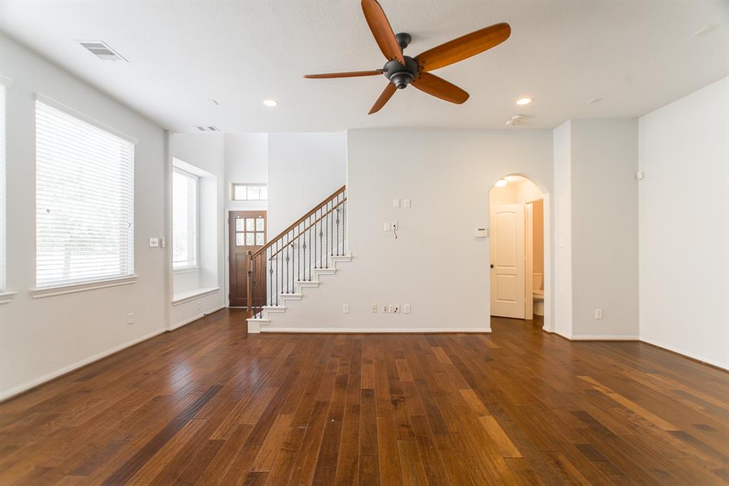 90 Cheswood Manor Drive, The Woodlands, Texas image 10