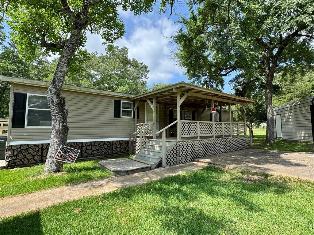 40 Mccrory Drive, Huntsville, Texas image 1
