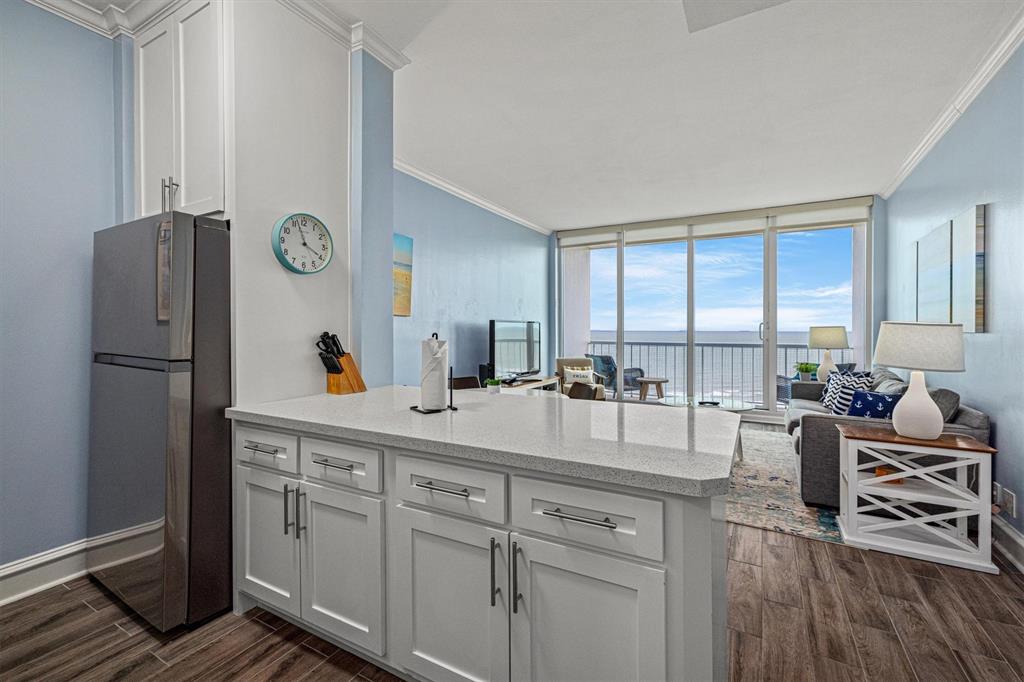 1401 E Beach Drive #1205, Galveston, Texas image 16