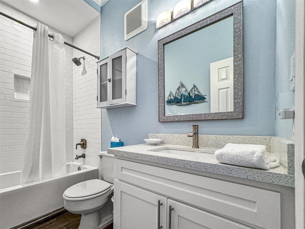 1401 E Beach Drive #1205, Galveston, Texas image 18