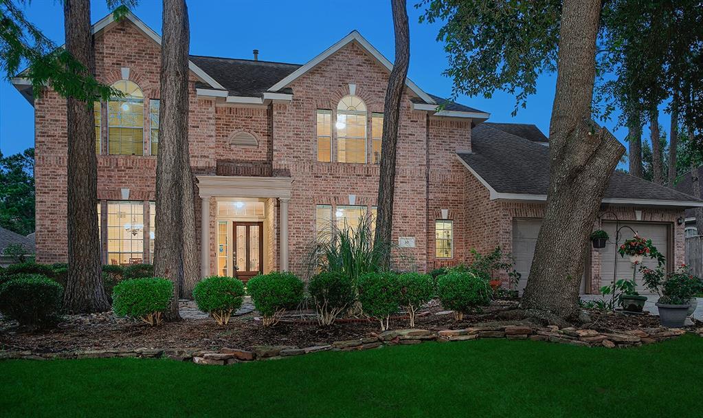 30 Merit Woods Place, The Woodlands, Texas image 1