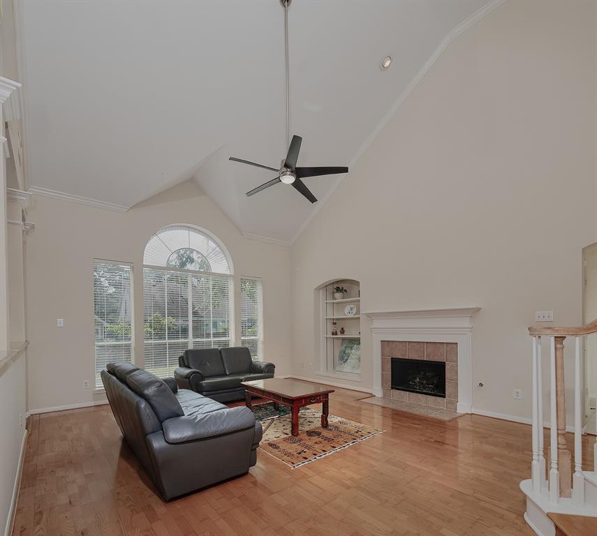 30 Merit Woods Place, The Woodlands, Texas image 7
