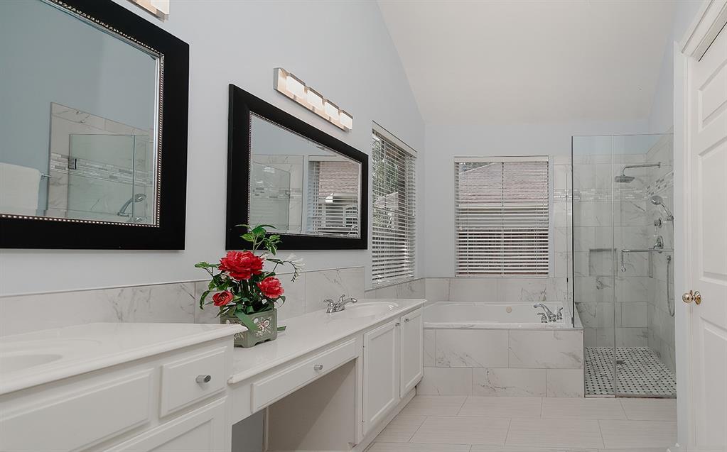 30 Merit Woods Place, The Woodlands, Texas image 15