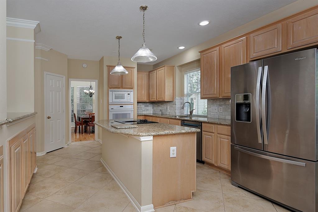 30 Merit Woods Place, The Woodlands, Texas image 11