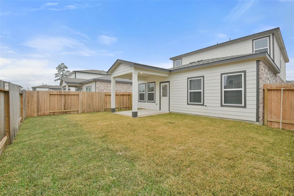 8489 Sweet Cherry Lane, Magnolia, Texas image 40