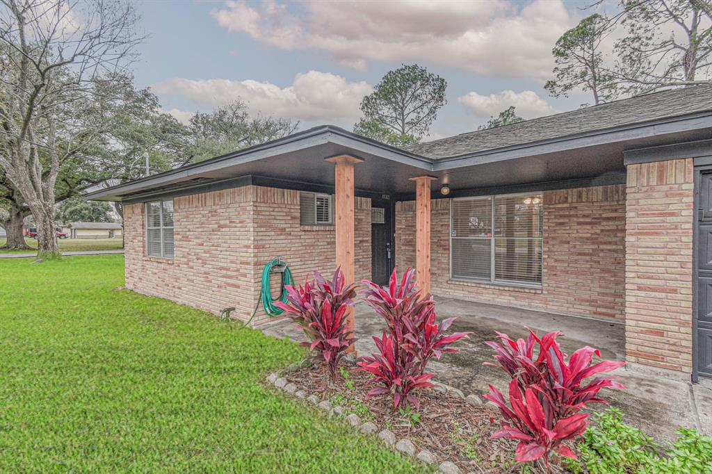 2834 Pansy Street, Pasadena, Texas image 2