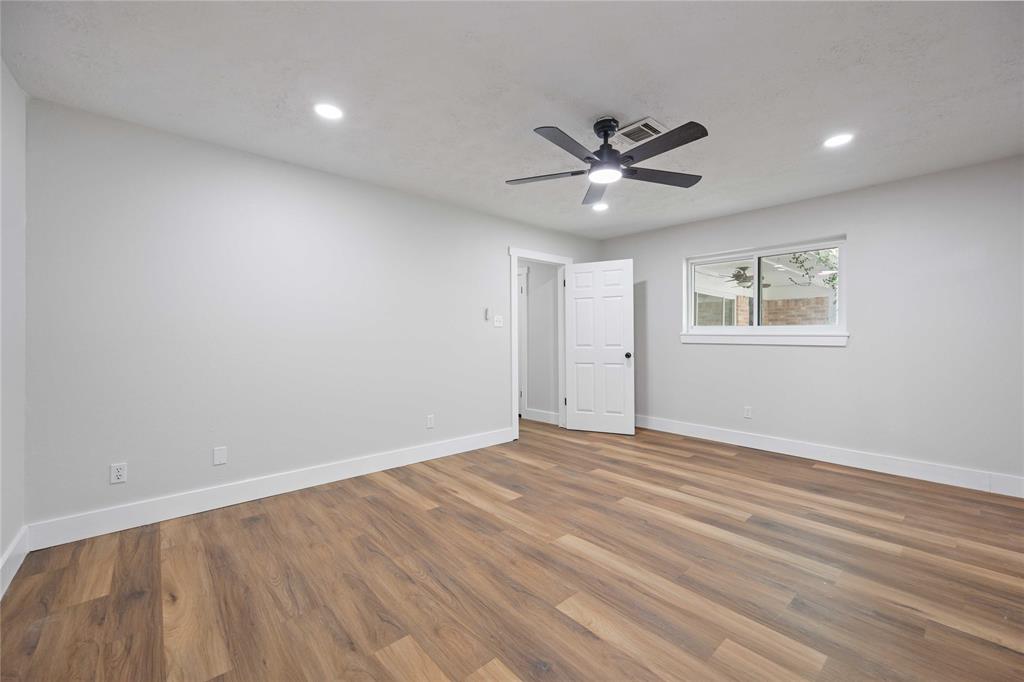 7907 12th Fairway Lane, Humble, Texas image 22
