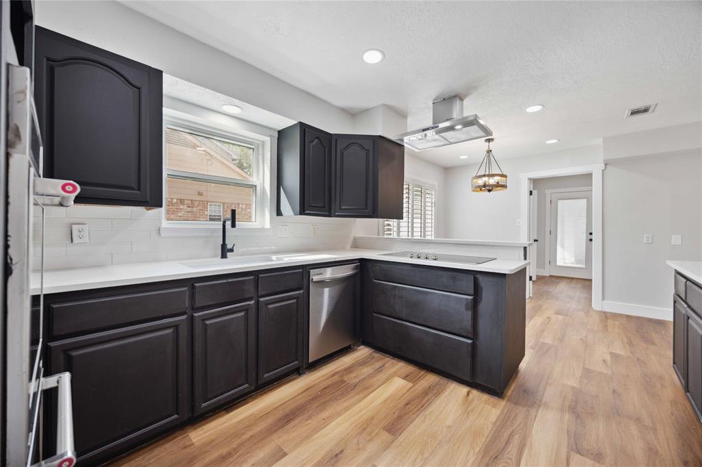 7907 12th Fairway Lane, Humble, Texas image 11