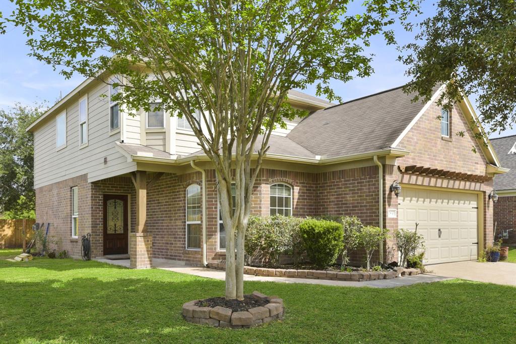 2830 Meadowbrook Lane, Rosenberg, Texas image 1