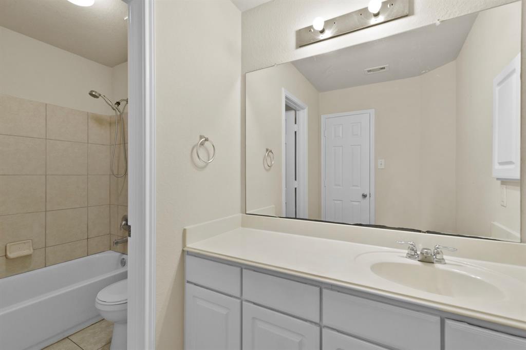 2830 Meadowbrook Lane, Rosenberg, Texas image 24