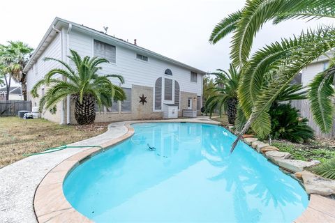 Photo of 10102 White Oak Trail Lane, Houston, TX 77064 (MLS # 94062859)