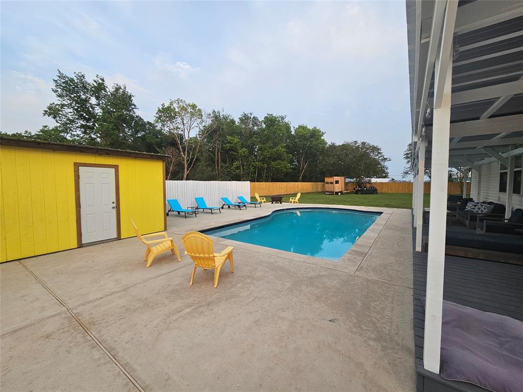 1610 Marilyn Street, Alvin, Texas image 30