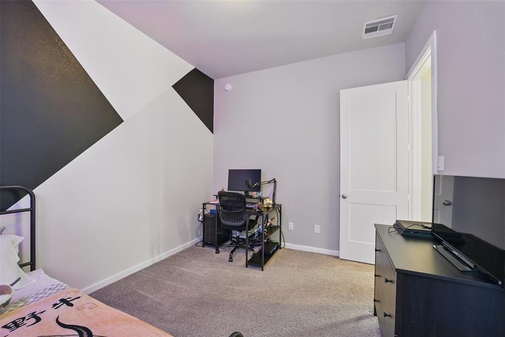 7323 Perching Hawk Trail, Katy, Texas image 31
