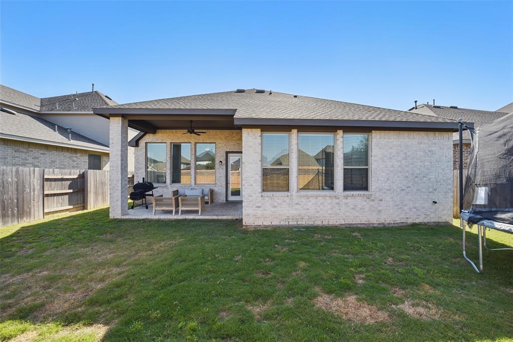 7323 Perching Hawk Trail, Katy, Texas image 37