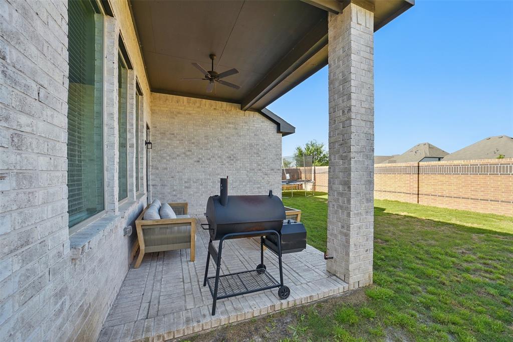 7323 Perching Hawk Trail, Katy, Texas image 36