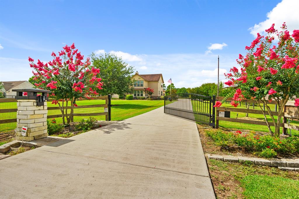4419 Lea Lane