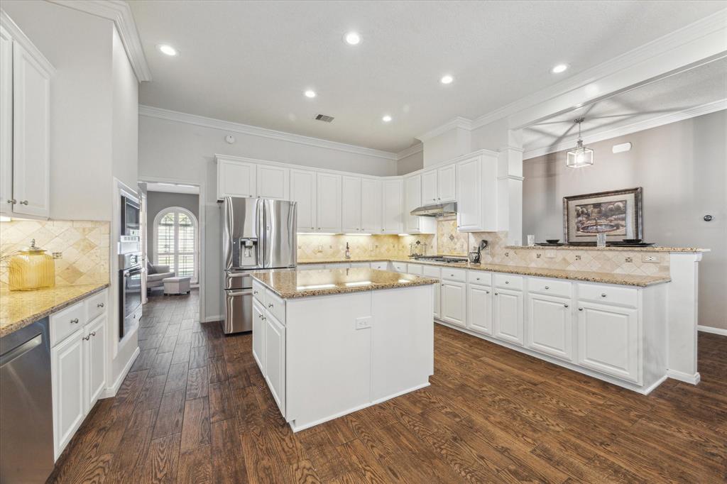2205 Rincon Drive, League City, Texas image 4