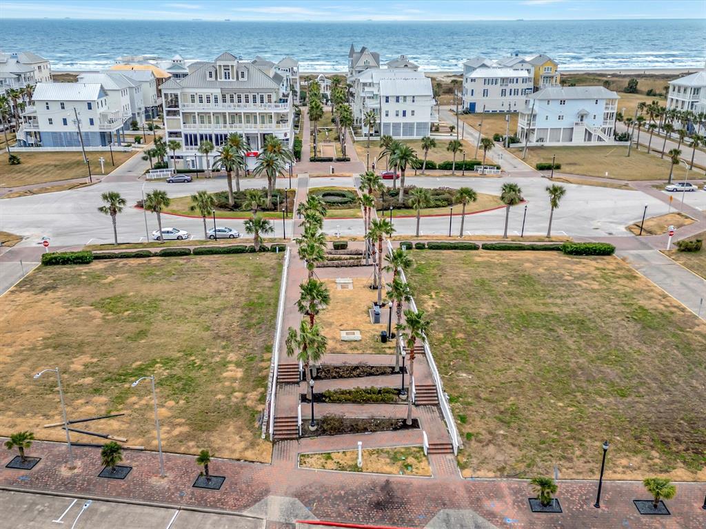 2729 E Seaside Drive, Galveston, Texas image 49