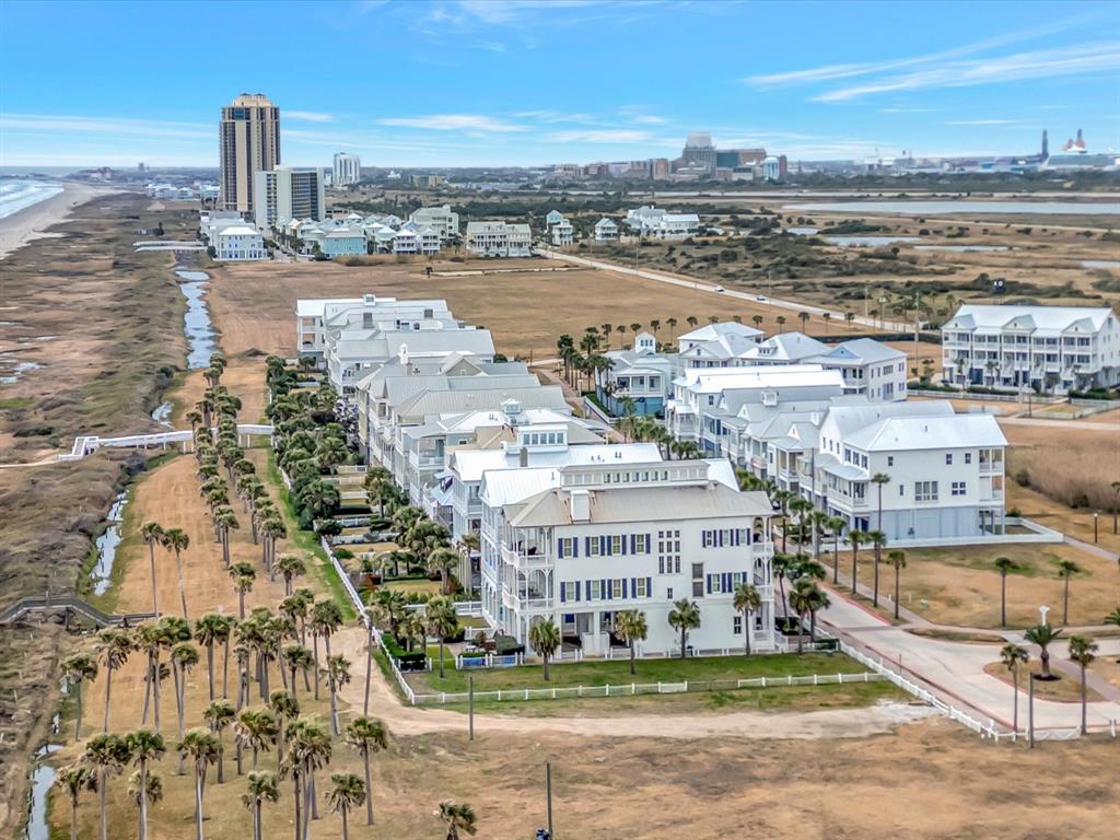 2729 E Seaside Drive, Galveston, Texas image 41