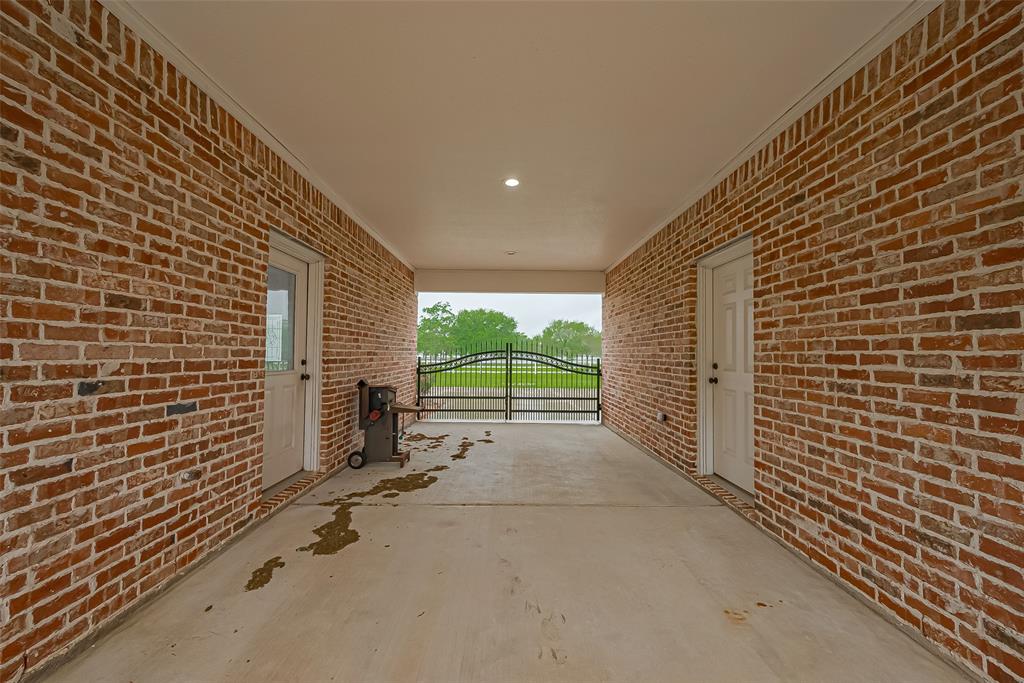 500 Burwell Road, Highlands, Texas image 47