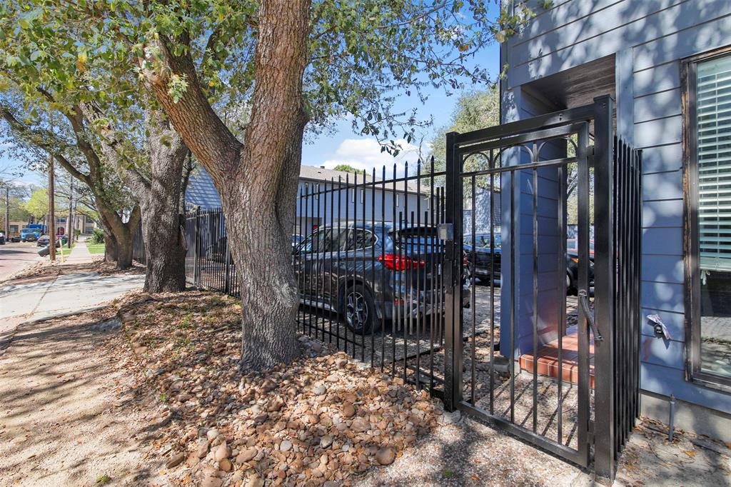 2100 Commonwealth Street #B, Houston, Texas image 18