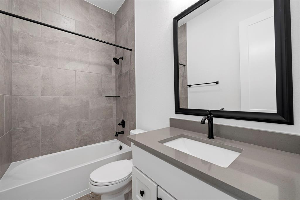32432 Forktail Lake Drive