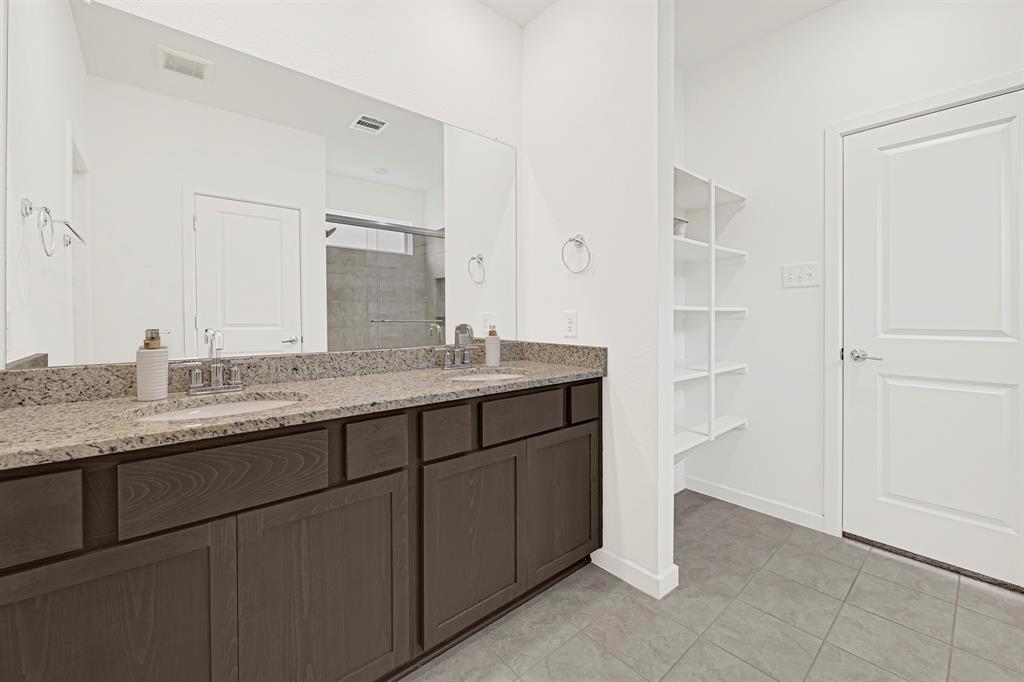 21746 Heather Elm Drive, Cypress, Texas image 16