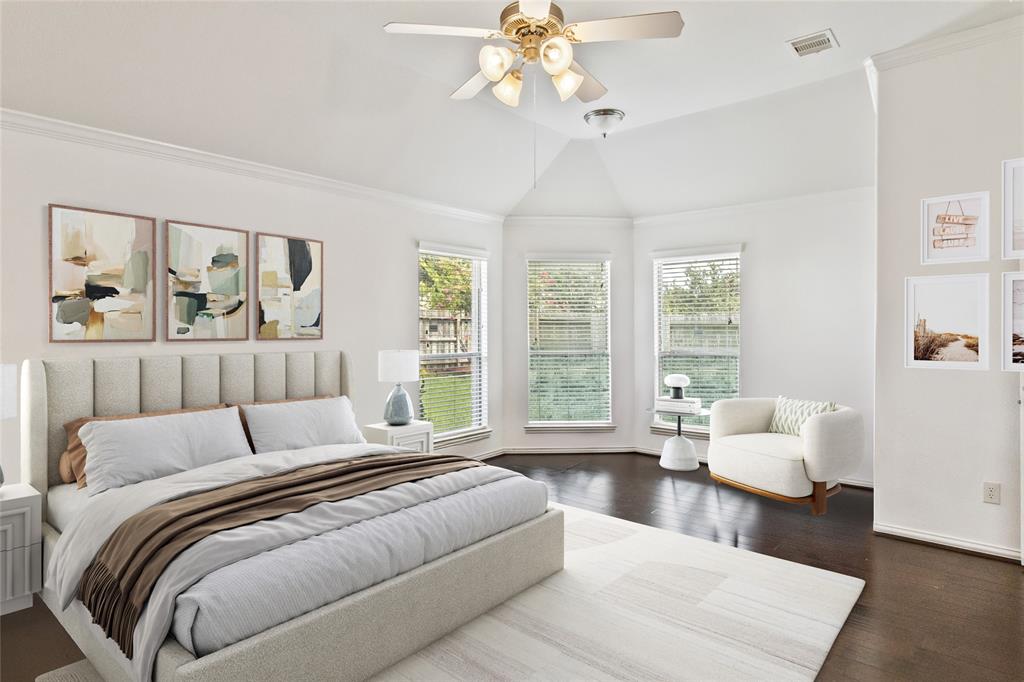 2211 Ascot Lane