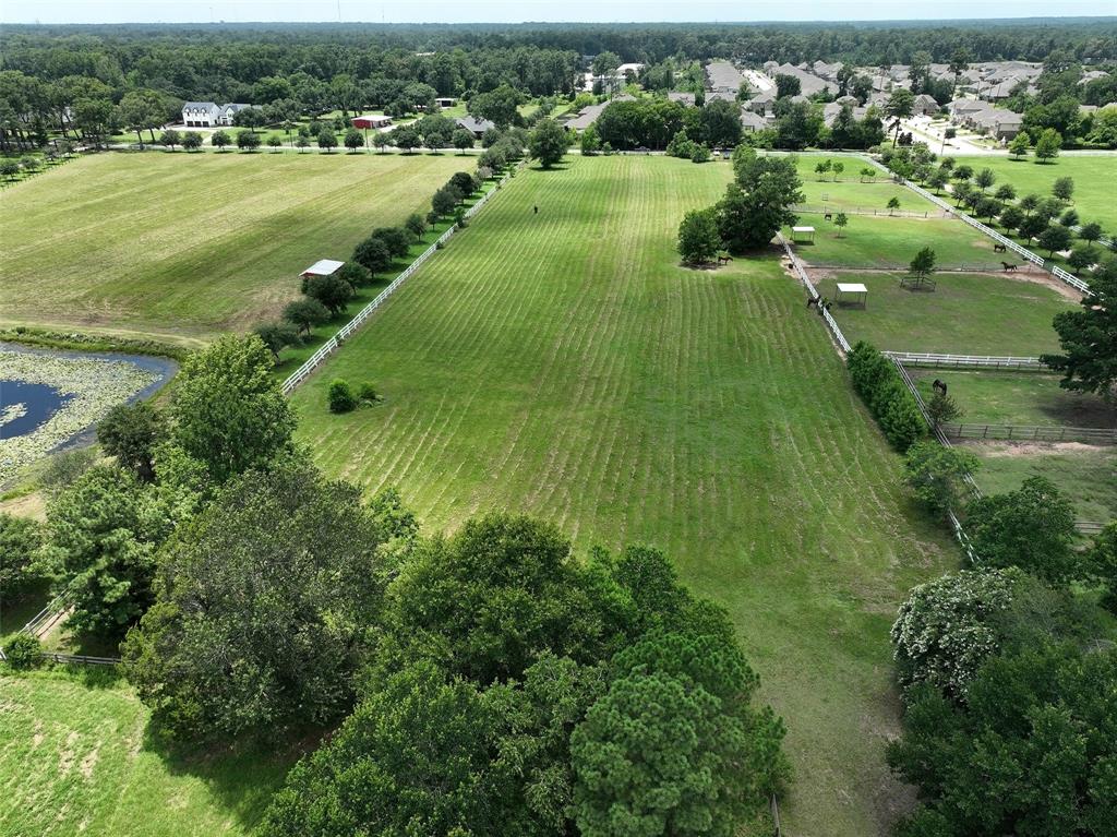 Hufsmith Cemetery Road, Tomball, Texas image 18