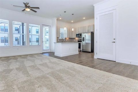 3030 GREENBUSCH 431B Katy TX 77494