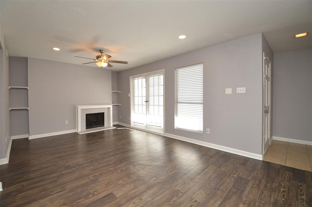 781 Country Place Drive #2075, Houston, Texas image 5