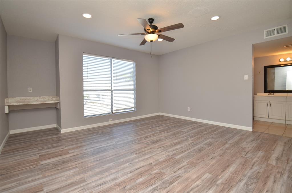 781 Country Place Drive #2075, Houston, Texas image 4