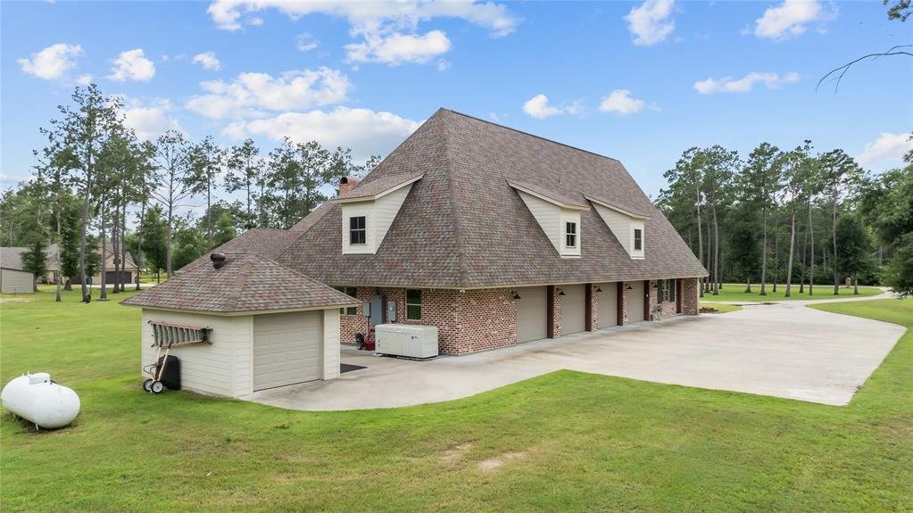 9155 Grizzly Drive, Kountze, Texas image 30