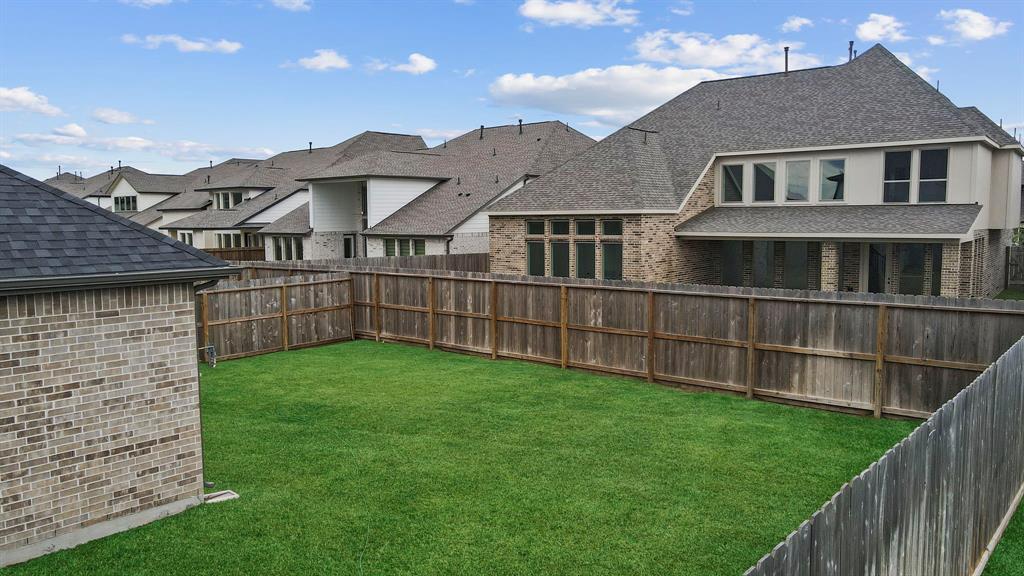 411 Apple Core Way, Richmond, Texas image 32