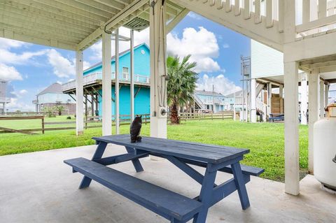 A home in Crystal Beach