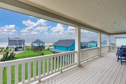 A home in Crystal Beach