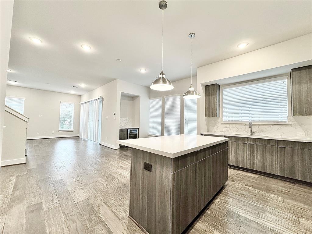 5815 Fairdale Lane #E, Houston, Texas image 7