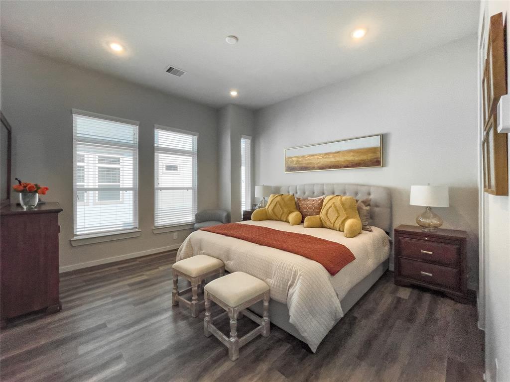 5815 Fairdale Lane #E, Houston, Texas image 11