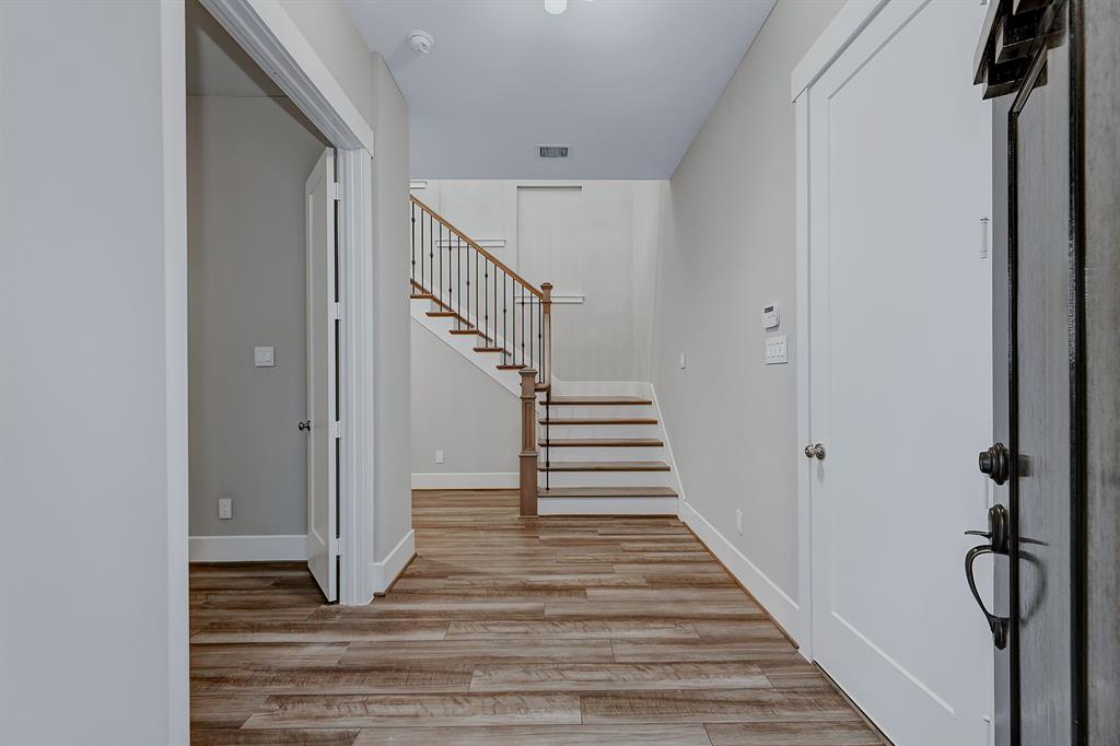 46 Dobbs View Lane