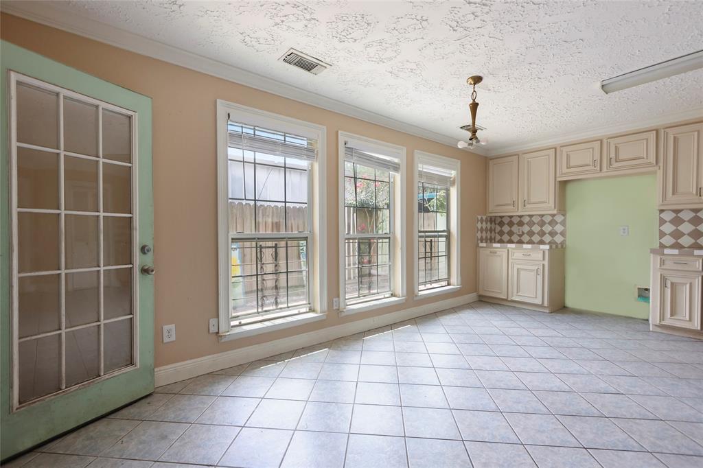 8502 Detroit Street #C, Houston, Texas image 6