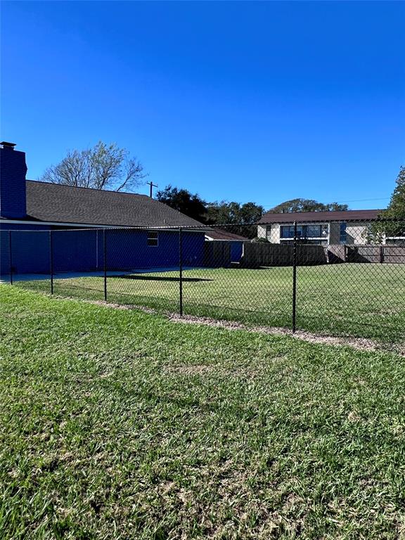 1809 E Bayshore Drive Drive, Palacios, Texas image 3