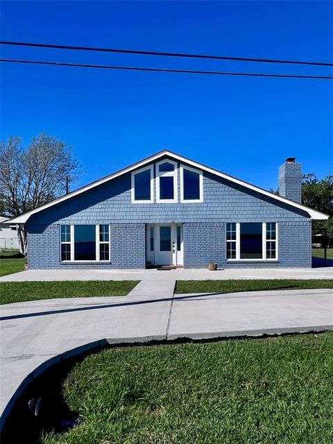 1809 E Bayshore Drive Drive Palacios TX 77465